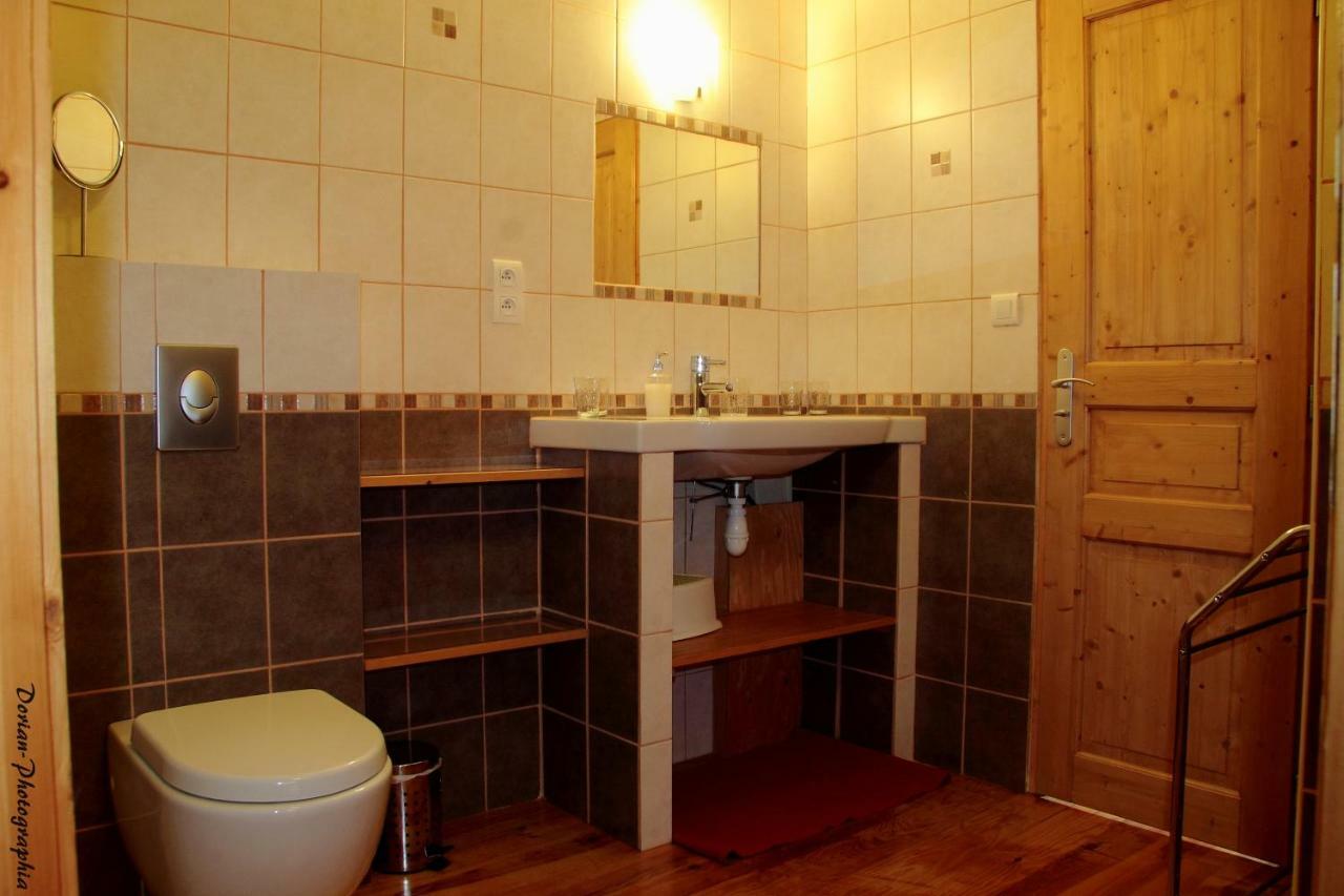 La Pierre Trouee Chambre D'Hotes Châteauneuf-de-Randon Екстериор снимка